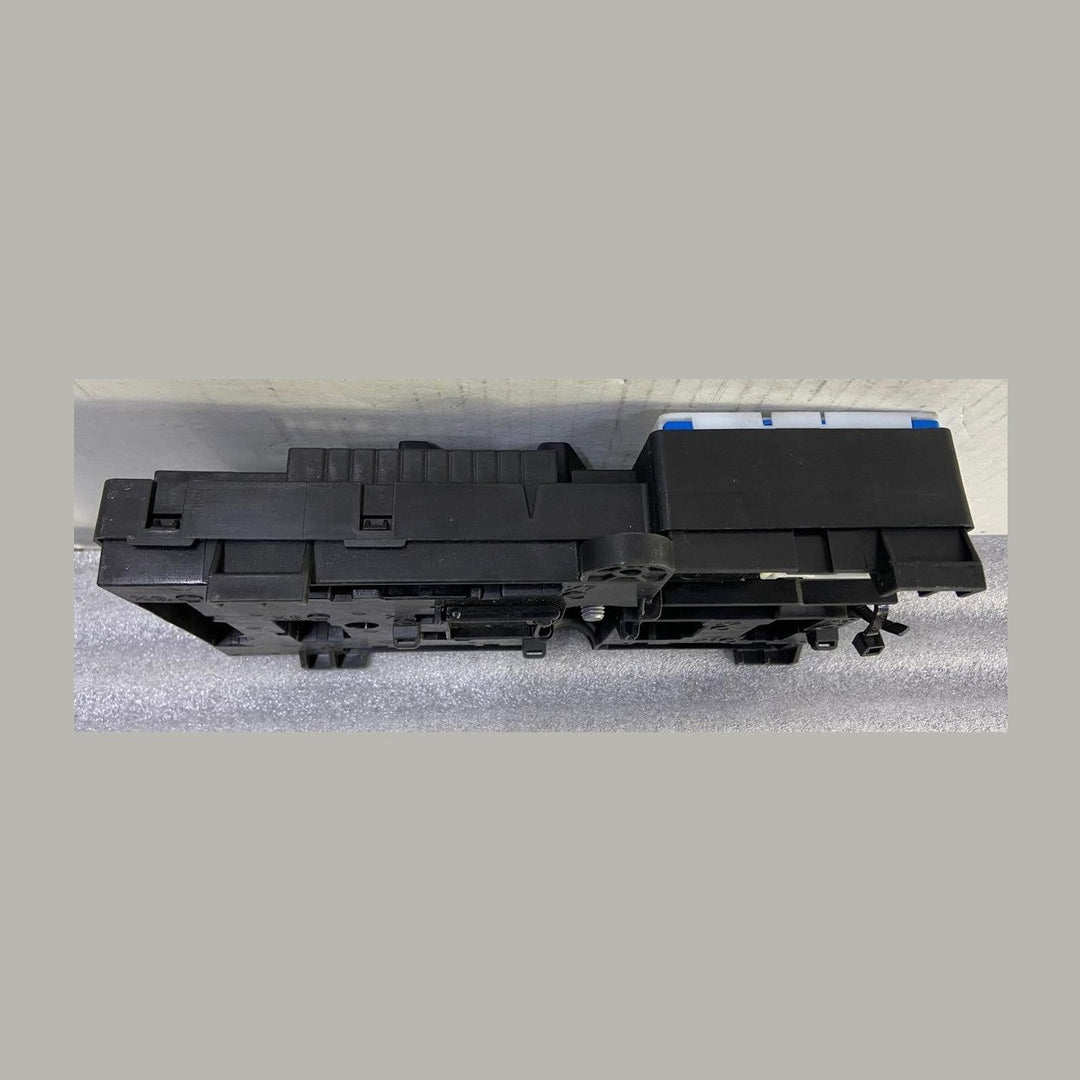 OEM BMW M3 M4 G80 G82 G83 Rear Power Distribution Fuse Box 5A0E7D0