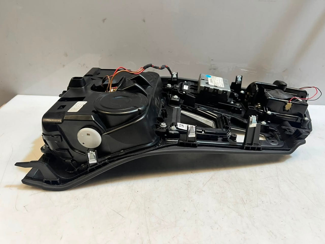 2011-2016 BMW 550i 5 Series F10 F11 Front Center Console Cup Holder 9256131