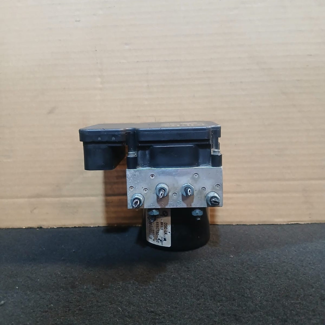 OEM BMW F30 F20 F32 ABS Brake Pump Anti Lock DSC Dynamic 6860731 6860730