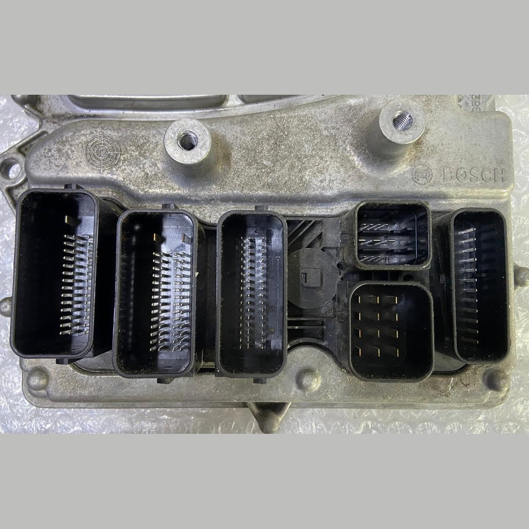 OEM BMW F06 F10 F12 F15 N55 ENGINE CONTROL UNIT ECU DME SET 8621007 BOSCH