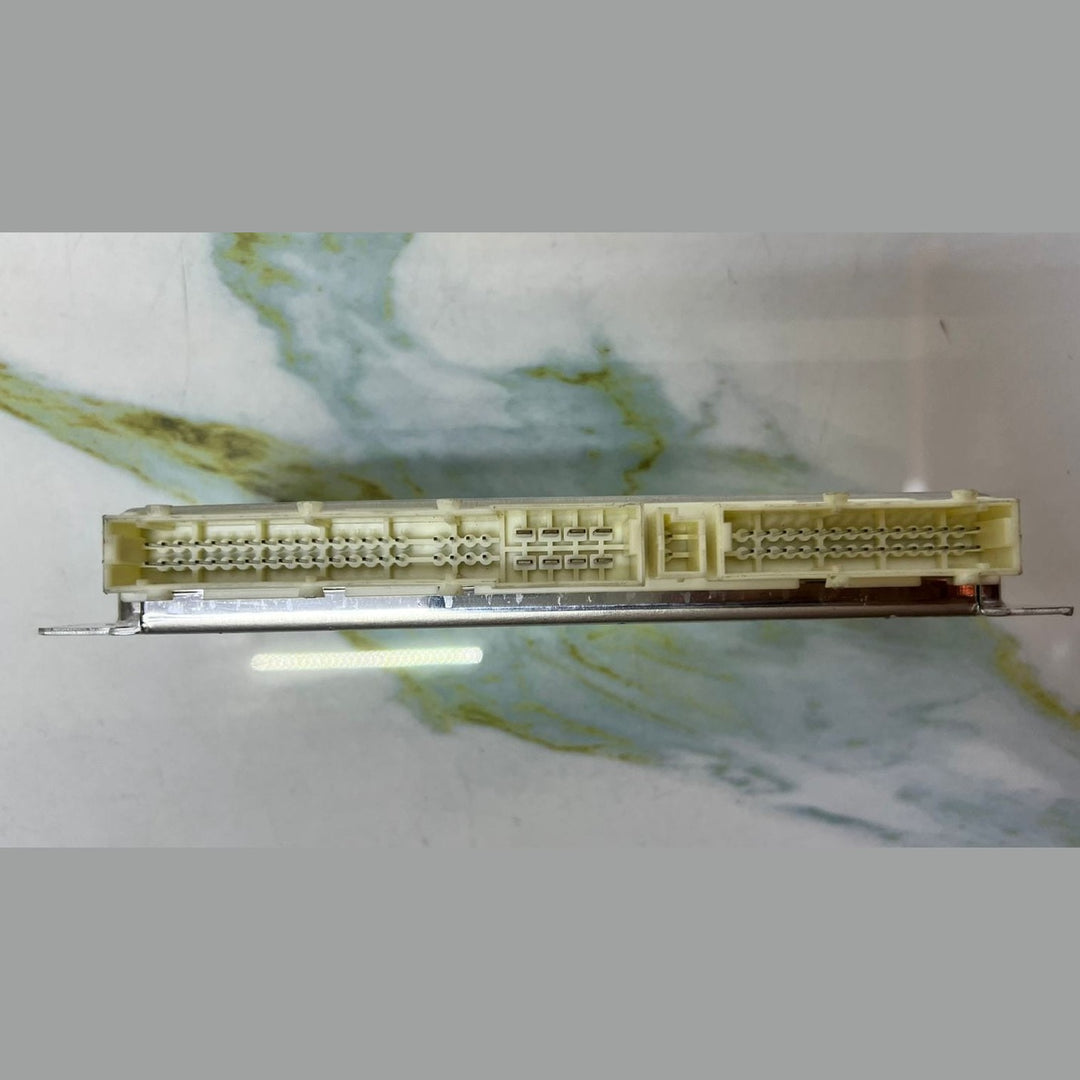 Mercedes Suspension Control Module A2049009900 E-Class W207 W204 C-Class C300