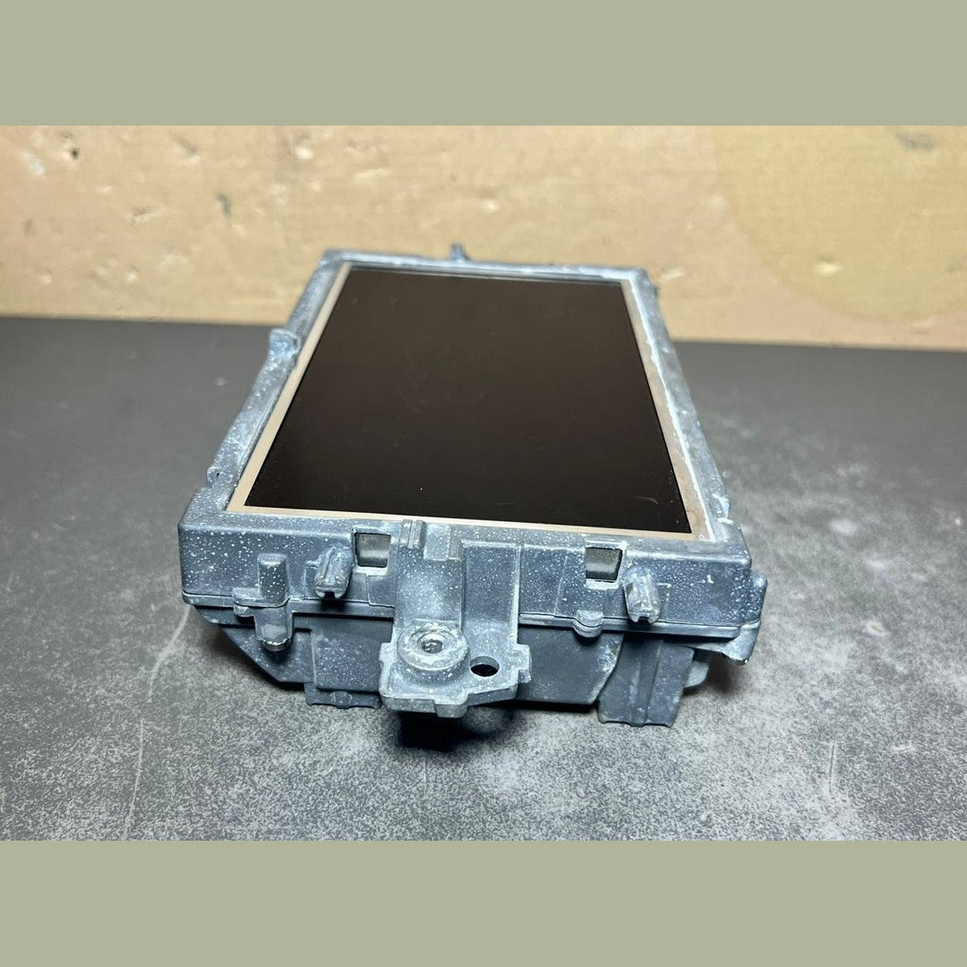 Mercedes W212 W204 GPS Navigation LCD Display Monitor Screen A212 9004407 OEM
