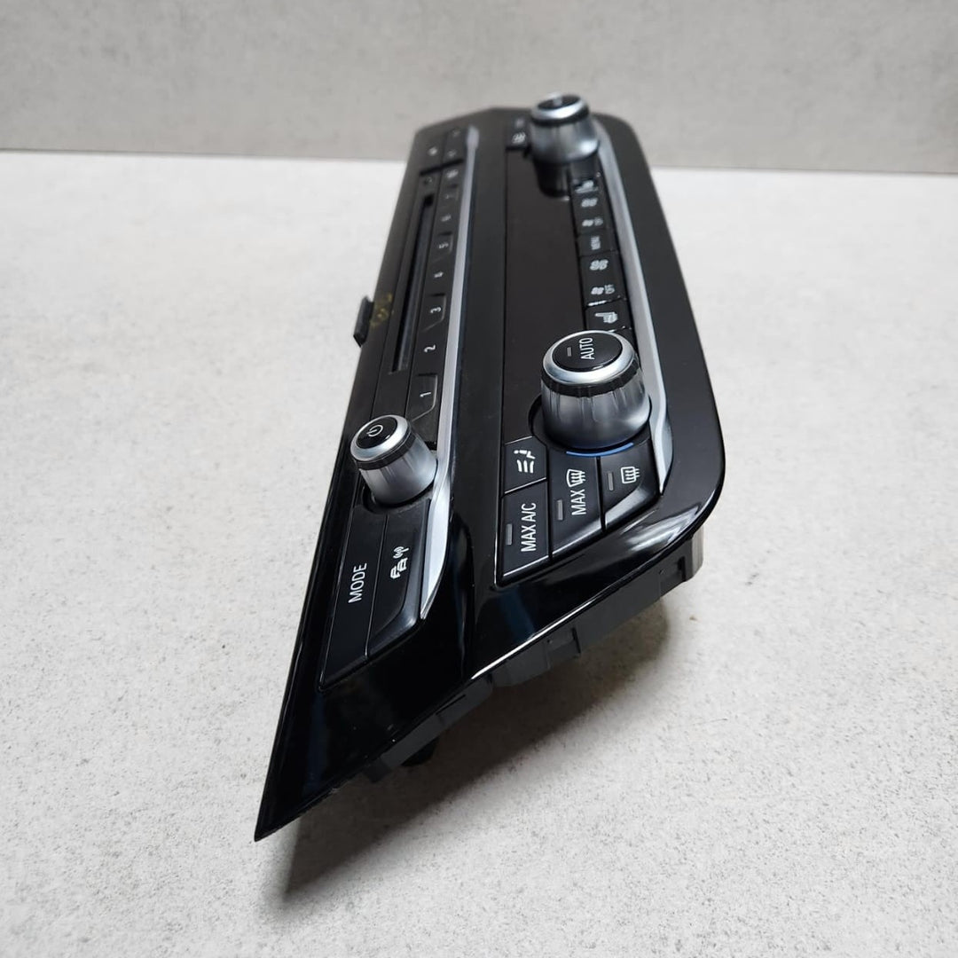 BMW Climate Control Panel 6834435 5 Series G30 G31