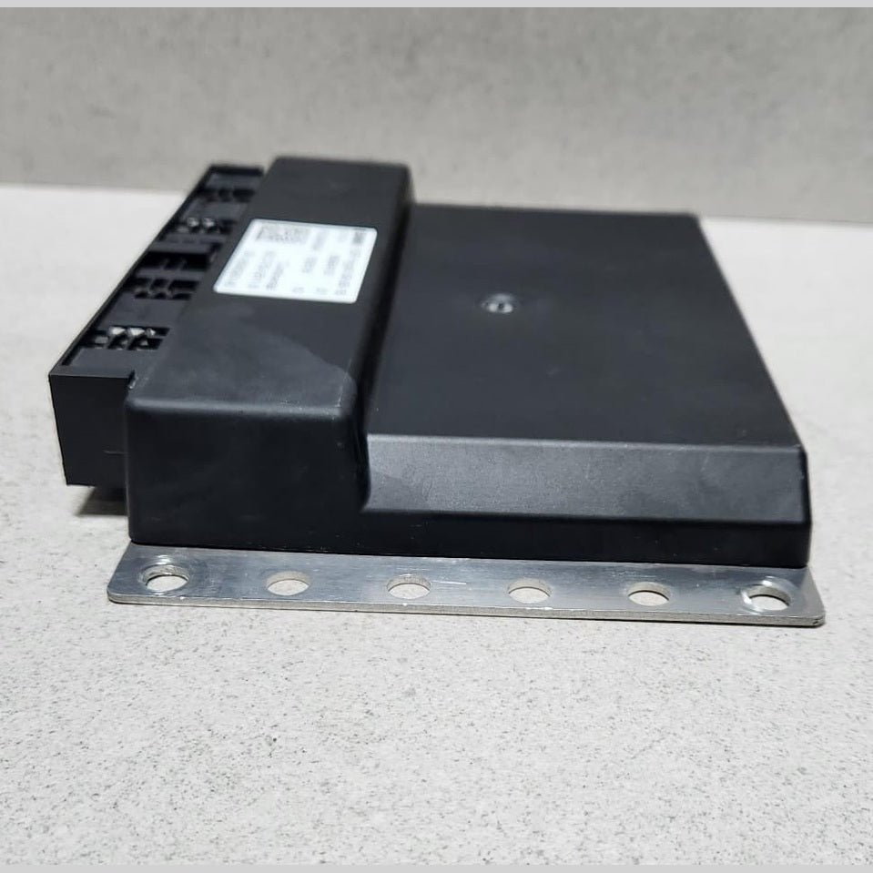 2016-2018 BMW 750i xDrive Suspension Control Unit 6883405  750i xDrive 750Li  