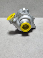 Load image into Gallery viewer, Genuine 2008-2013 BMW 128i Electrc Water Pump 11517586925 E90 X3 Z4 1 3 5 Series