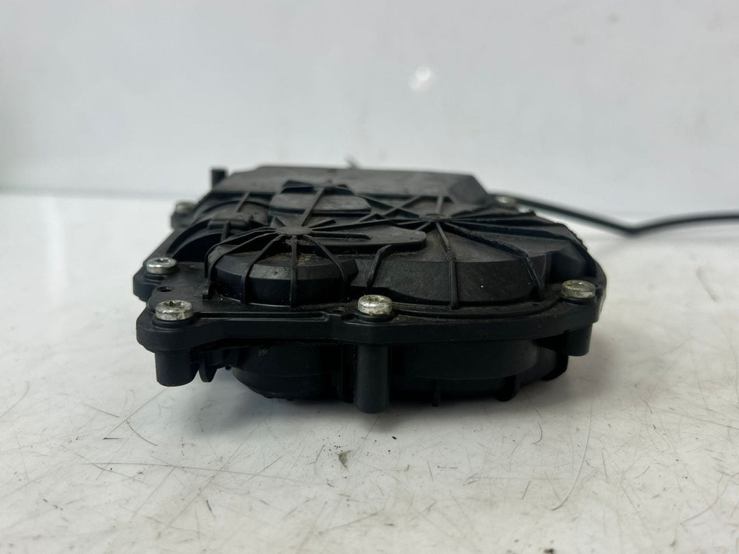 2010 BMW 550i F07 5 Series GT Trunk Lid Soft Close Actuator Motor 4329789 OEM