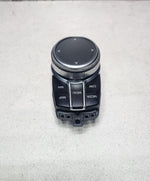 Bild in die Galerieansicht laden, 2018-2023 BMW M5 Idrive Controller Touch 9490075 F90 M5 G30 G31 G32 GT G01 X3 