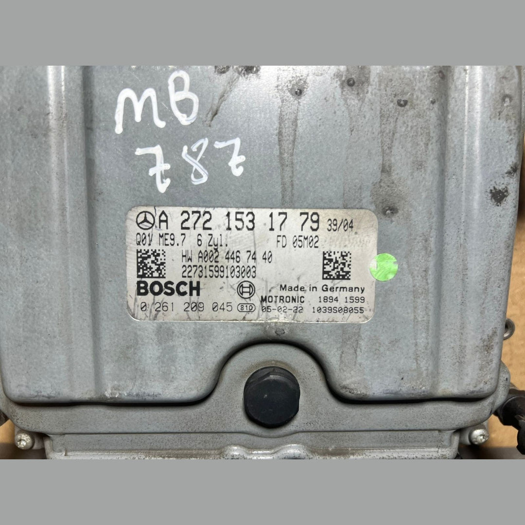 03-06 Mercedes W203 C-Class Engine Control Module Unit ECM ECU A272 1531779 OEM
