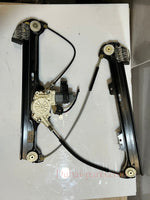 Load image into Gallery viewer, 2006-2010 BMW 550i 5 Series E60 E61 Front Right Window Regulator 7184384 OEM