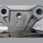 Bild in die Galerieansicht laden, 9423376-2024 BMW X1 U11 B38N Engine Mount Right Side OEM
