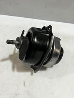 Load image into Gallery viewer, 2007-2013 BMW X5 E70 and X6 E71 3.0L BEARING RUBBER Engine Mount 6795418