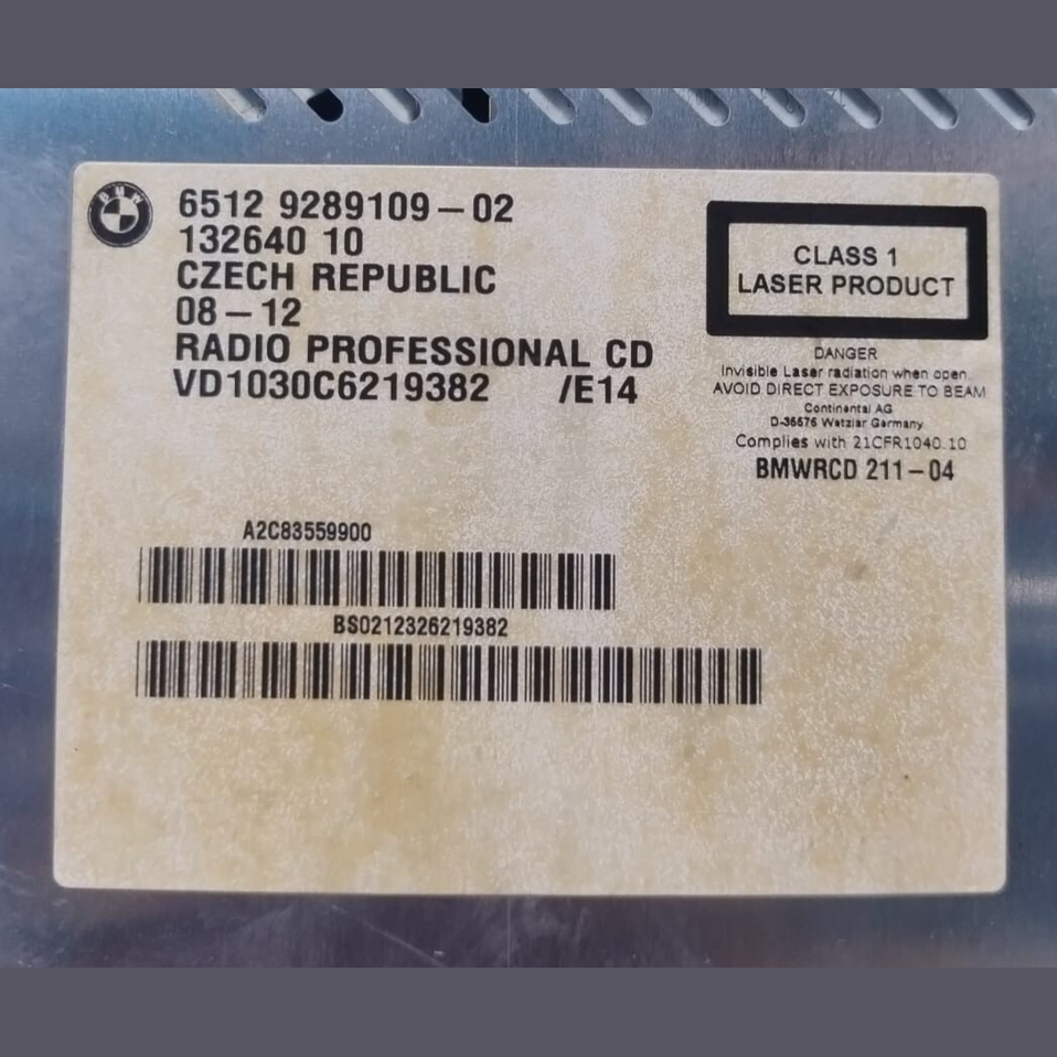 BMW X1 sDrive 18i E84  STERIO RECIVER MULTIMEDIA  RADIO Player CD - 9289109