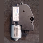 Load image into Gallery viewer, BMW E90/E92 F10 SUNROOF SLIDING/TILTING MOTOR OEM P/N 7193398