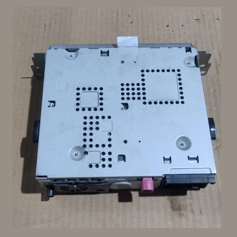 OEM BMW F10 F11 F12 BUSINESS RADIO CD GPS HEAD UNIT 9272004