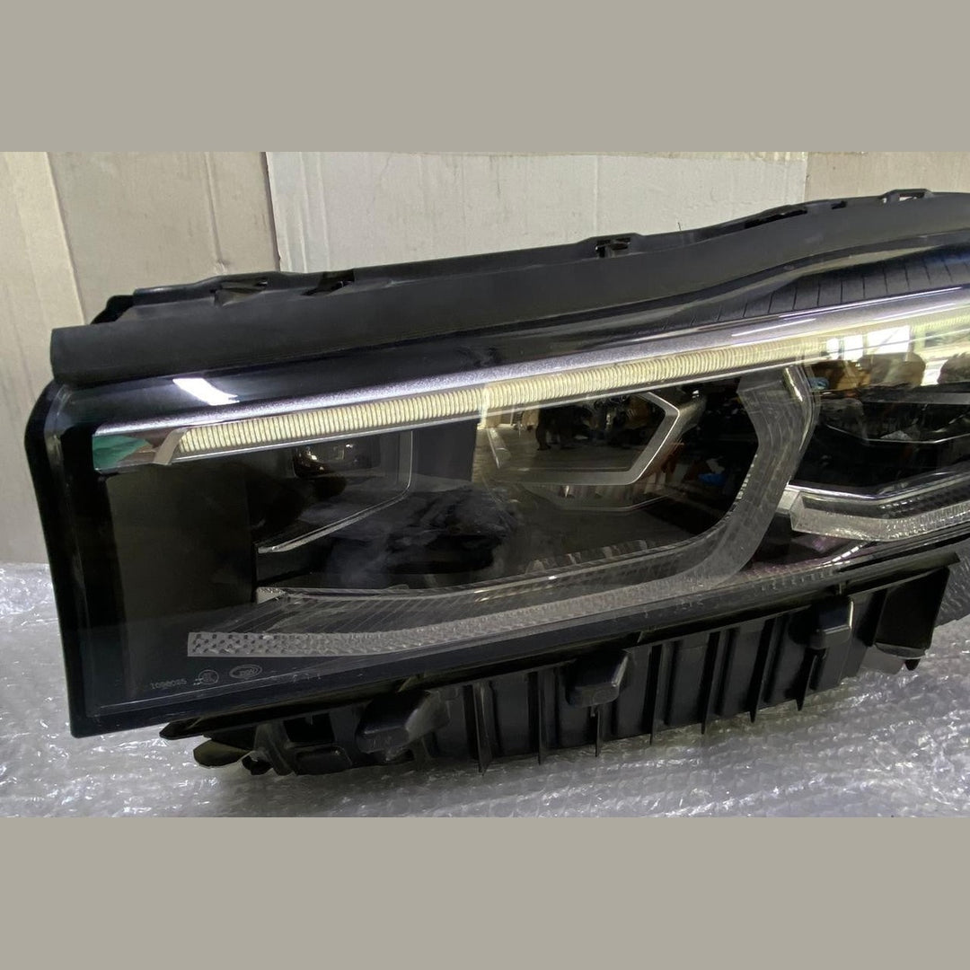 OEM BMW 7 Ser G11 G12 LCI Adaptive LED ECE Headlight LHS LHD 7214961 No module