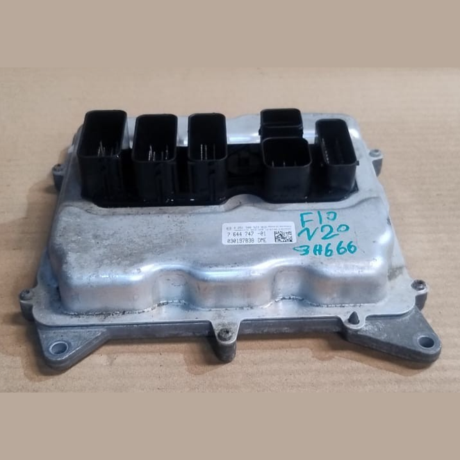 BMW 520i F10 2010-2013 N20 ENGINE CONTROL ECU UNIT + MODULE DME 7644747