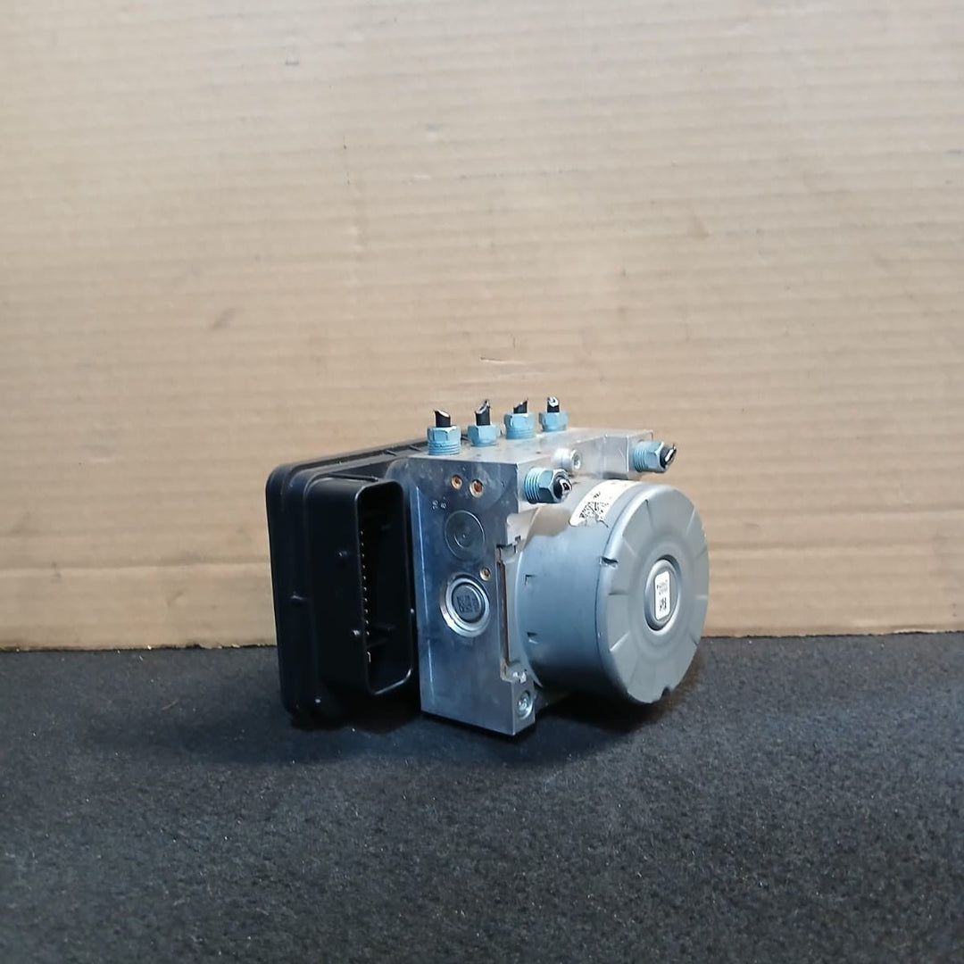 OEM BMW F20 F30  ABS Brake Pump Anti Lock DSC Dynamic Stability Control 6881173