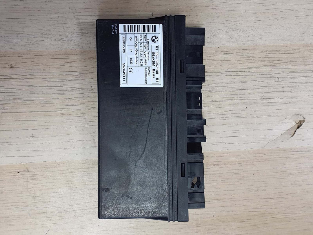 2004-2007 BMW 525i Body Control Module 6957140 E60 5 Series and E63 E64 6 Series