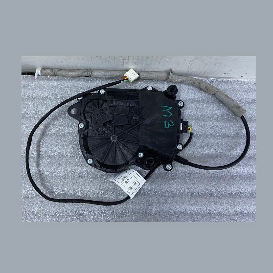 OEM BMW G21 320XD G80 M3  Soft Close Automatic Tailgate Lock Actuator 7430626
