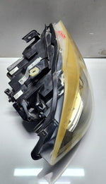 Bild in die Galerieansicht laden, 2008-2012 BMW 328i Headlight 7202586 3 Series E90 E91 LCI RHS ECE OEM