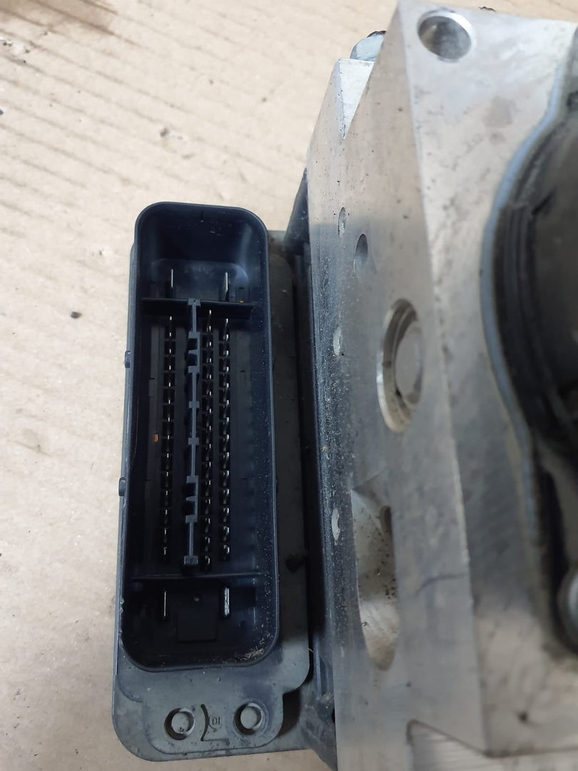  BMW 7' F01 F02 F03 F04 740i ABS Pump Brake Hydro Control Unit Module 6792480