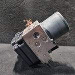 Load image into Gallery viewer, BMW F07 DSC ANTI BREAKING SYSTEM PUMP BREAK HYDRO CONTROL UNIT MODULE - 6853400