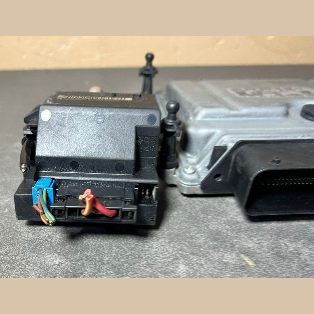 Mercedes W211 ECU Engine Control Module Ignition Key Switch Set A272 1533279 OEM