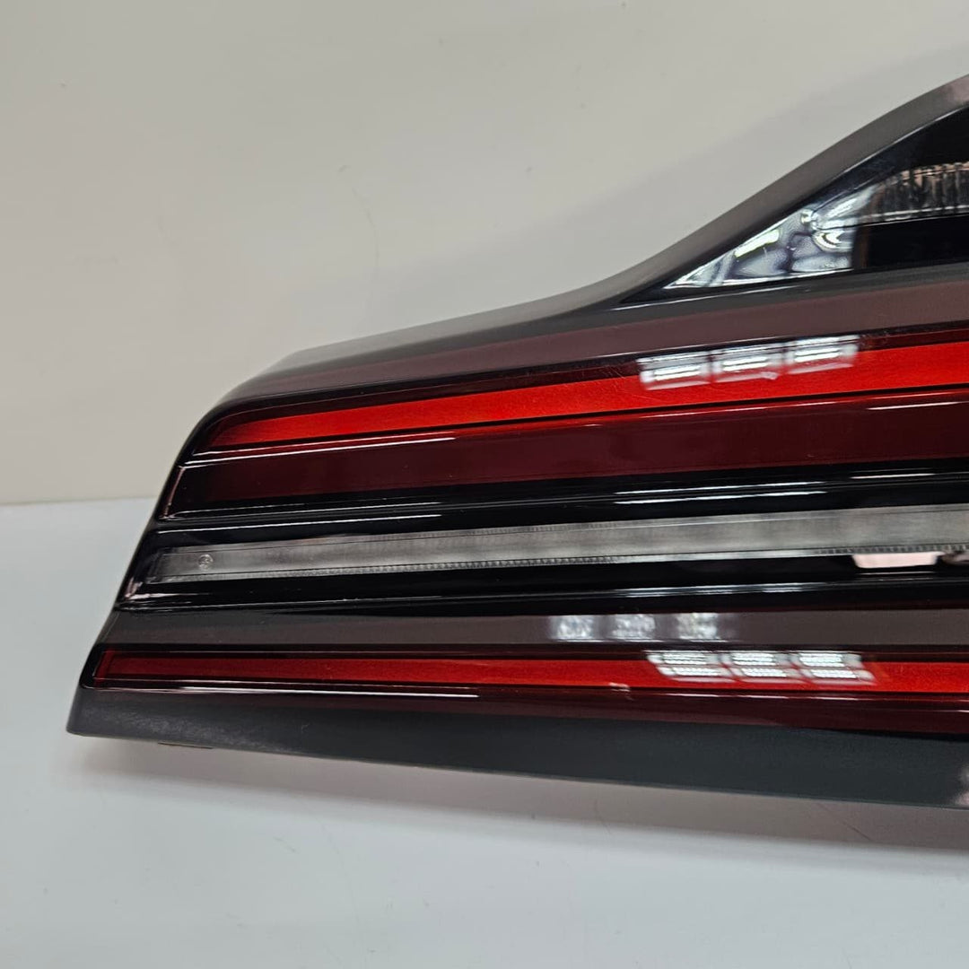 2020-2022 BMW  X3 G01 F97 Tailgate Left Side Tail Light 9463051