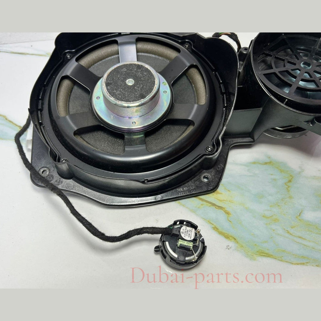 07-13 Mercedes-Benz W221 Front Door Right Bottom Speaker Logic7 A221 8205902 OEM