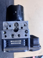 Load image into Gallery viewer, BMW 7 SERIES F01 F02 730D F10 N57 OEM ABS Pump Brake Control Unit 6792478 Bosch