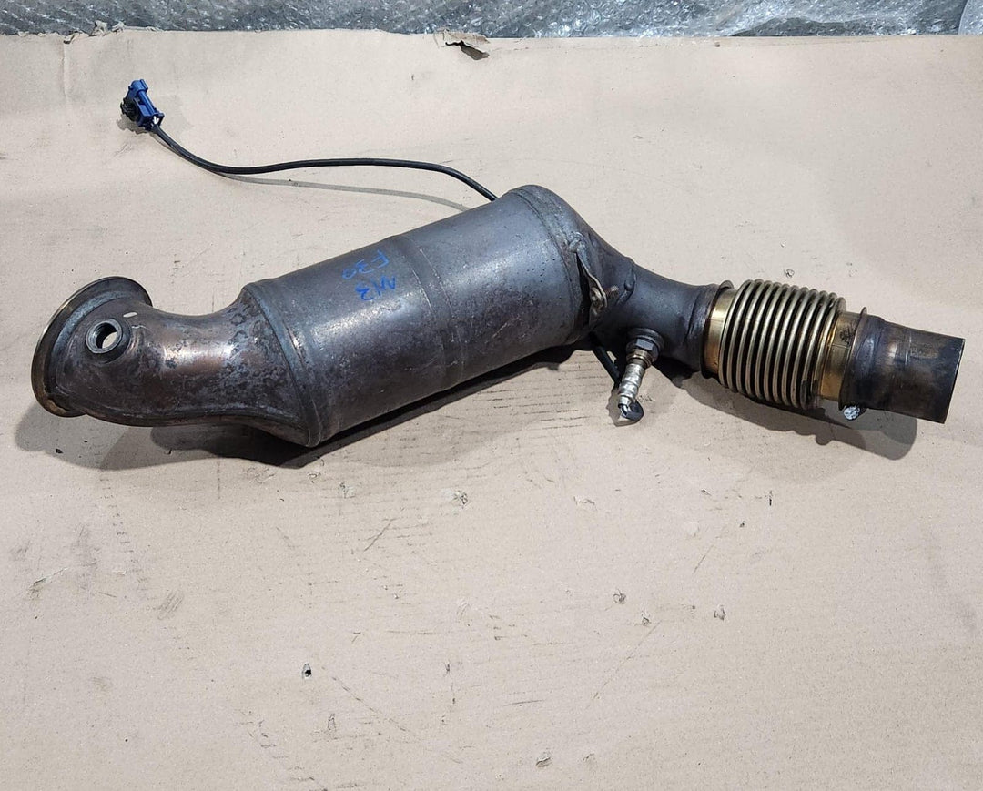 2011-2015 BMW f30 316i Series Catalytic Converter 7618659 1 Series F20 F21 116i