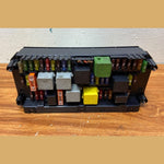Bild in die Galerieansicht laden, 2010-2014 Mercedes CLS550 Sam Module Relay Fuse Box A2129007024 W218 CLS-Class