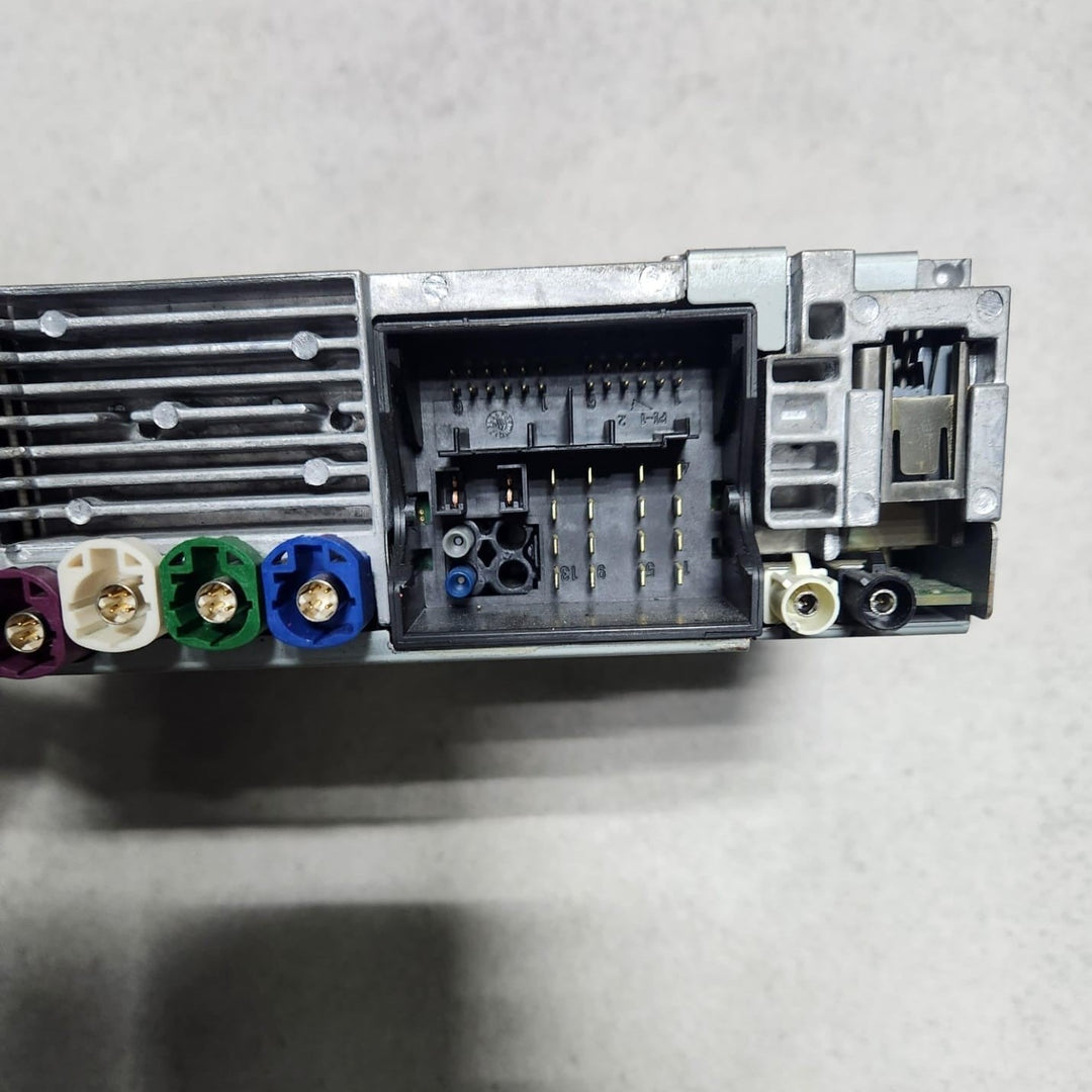 2014-2017 BMW X3 Navigation Radio 9143582  X3 F25 and X4 F26 