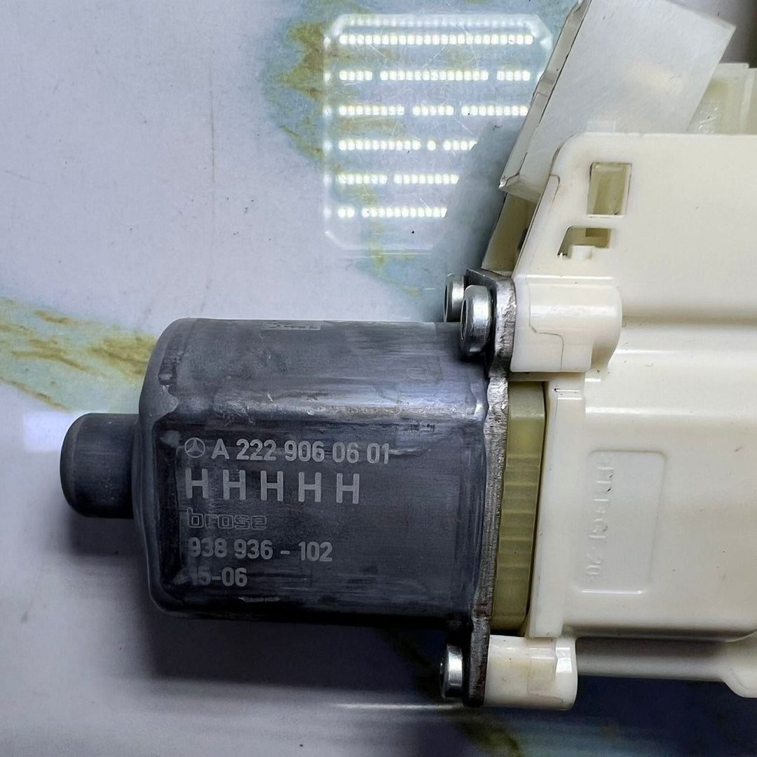 15-20 Mercedes-Benz W222 S-Class Window Motor Front Right Side A222 9060601 OEM