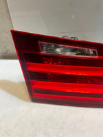 Bild in die Galerieansicht laden, 2012-2015 BMW 3 Series F30 320i 328i Rear Left Inner Taillight Assembly 7259915