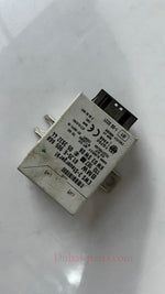 Load image into Gallery viewer, BMW Immobilizer Control Unit 6905668  E39 and E46 M57