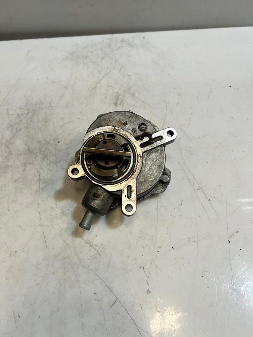 2006-2008 BMW 750Li 6 Series E63 E64 E60 E53 E65 Brake Vacuum Pump 7545384 OEM