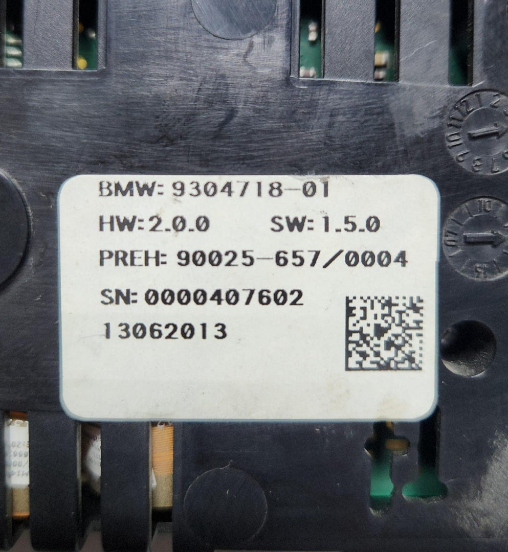 Genuine 2011-2015 BMW 740Li Rear Climate Control Unit 9304718 F01 F02 F03 F04 