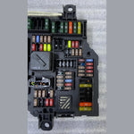 Bild in die Galerieansicht laden, OEM BMW 528i F10 Rear Power Distribution Fuse Box Module 9264923