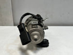 Load image into Gallery viewer, BMW 5 Series F10 F11 N55 3.0 ENGINE Brake BOOSTER Vacuum Pump 6857404 OEM