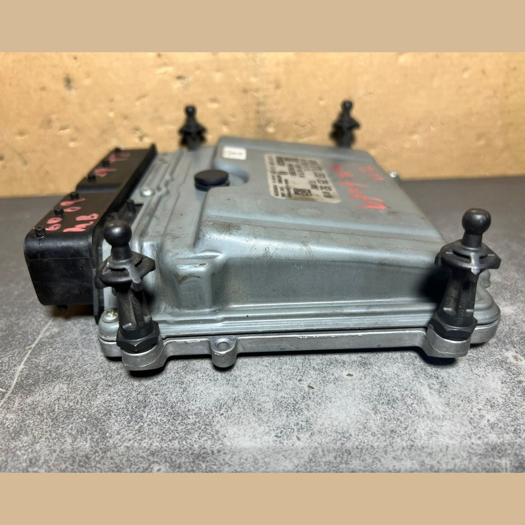 08-10 Mercedes W211 E-Klasse Motorsteuergerät Gerät ECM ECU A272 1532992 OEM