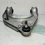 Bild in die Galerieansicht laden, 03-09 Mercedes W211 E-Class E320 Front Right Passenger Side Upper Control Arm