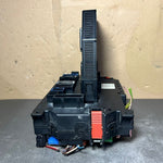 Bild in die Galerieansicht laden, Mercedes W221 S-Class Front Fuse Relay Box SAM Control A221 5403150  A2215402862