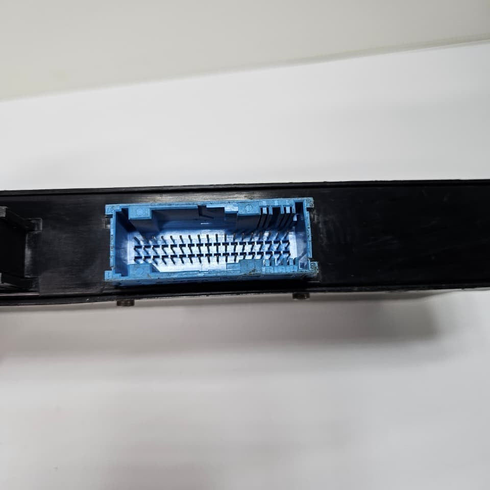 BMW 1 3 Series E87 E90 E91 E92 E93 Body Control Module 9134485