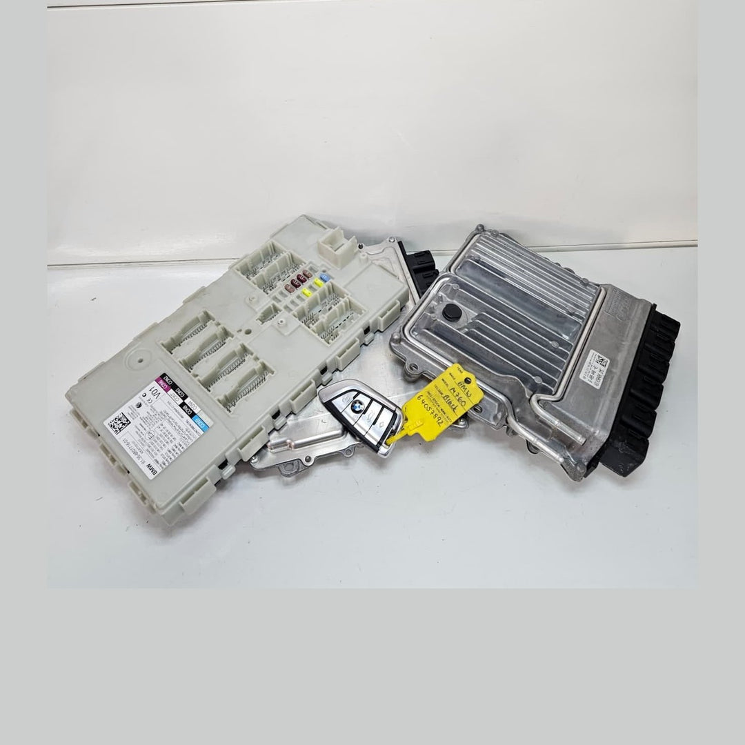 8489448-BMW 7 Series and M760i G12 N74 V12 Engine Control Unit ECM DME Key Set