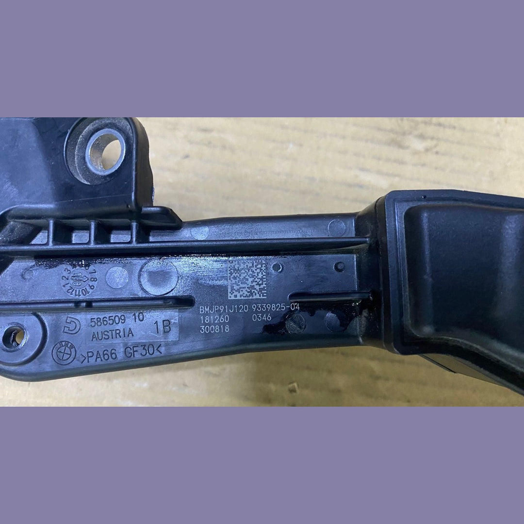 BMW Battery Terminal Voltage Splitter 9339825 G30, G31, G32, G11, G12, G01, G02 