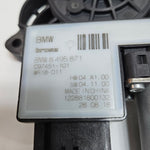 Bild in die Galerieansicht laden, 2019-2024 BMW G20 330i M340i Rear Left Window Lifter Motor 8495871