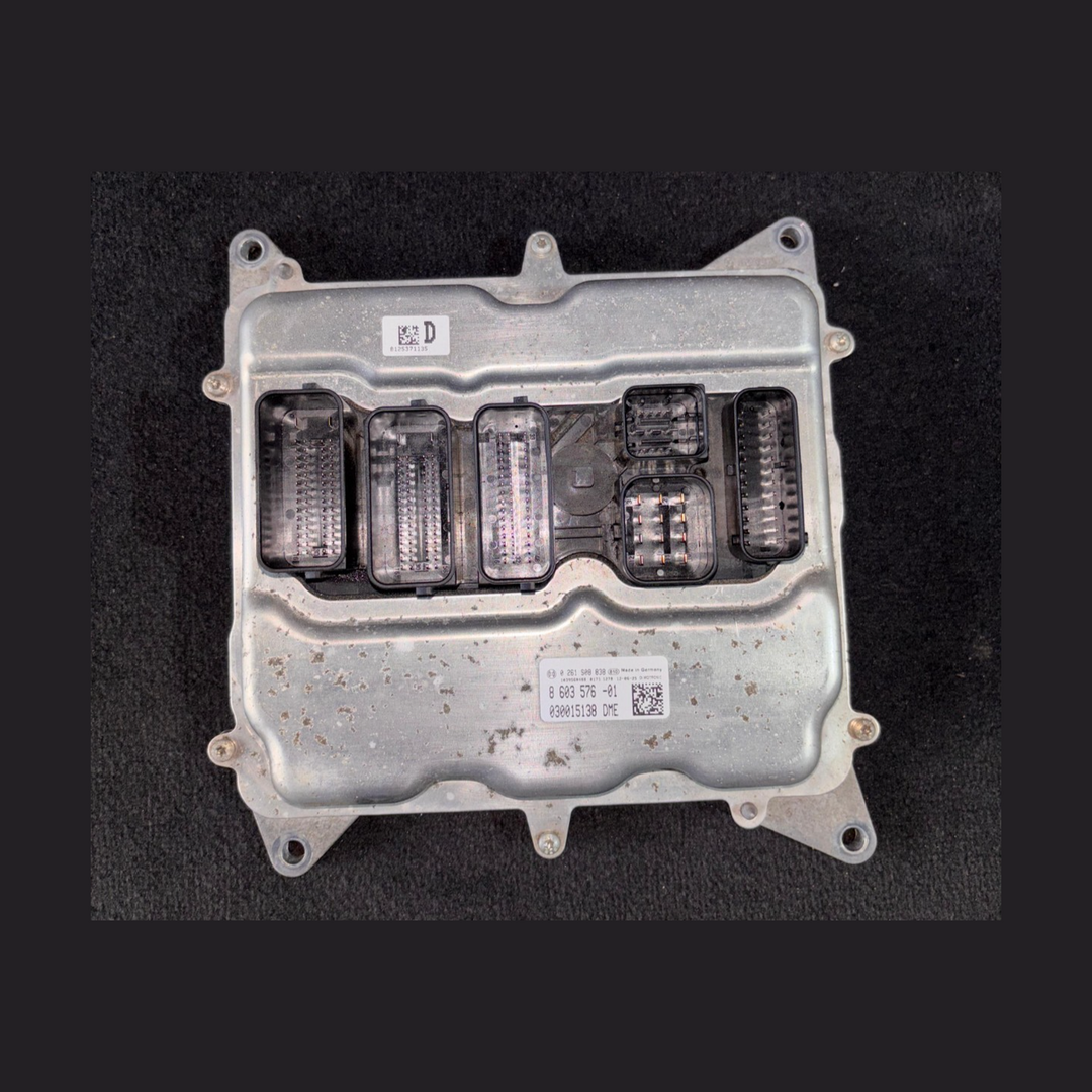 BMW Z4 X1 20I N20 E84 ENGINE CONTROL ECU KIT DME CAS3 + KEY MANUAL - 8603576