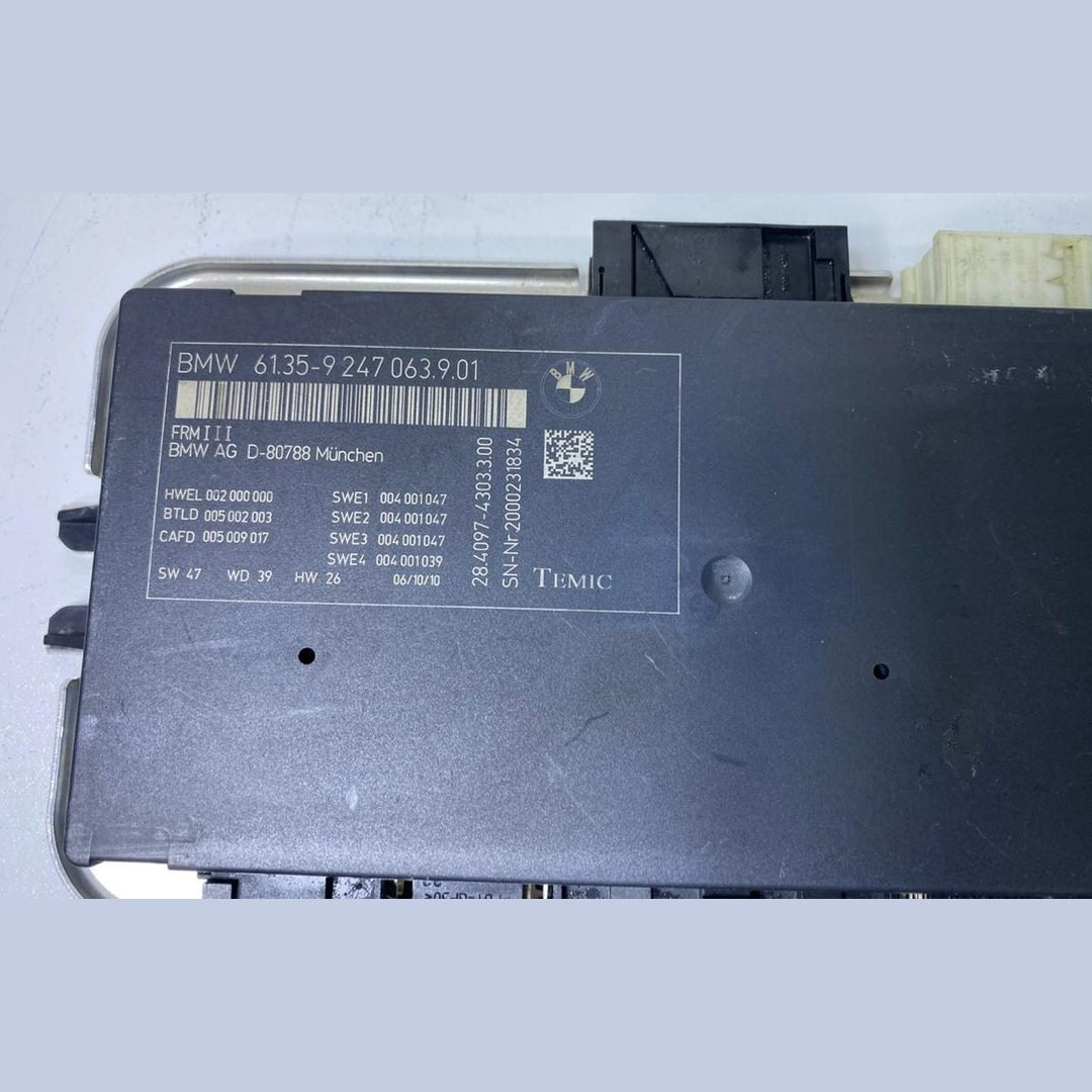 2010-2016 BMW 550i F10, F12, F01, F25, F26 FOOTWELL LIGHT CONTROL MODULE 9247063