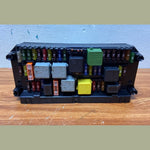 Bild in die Galerieansicht laden, 2012-16 Mercedes E200 Front SAM Fuse Box Control Module A2129004911 E-Class W212